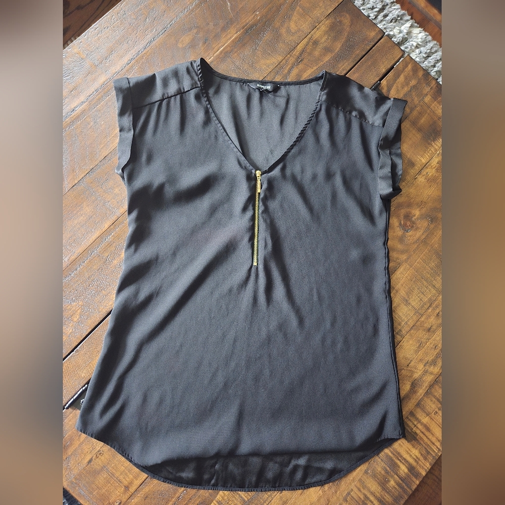 Express Black Blouse Gold Zipper Size Small